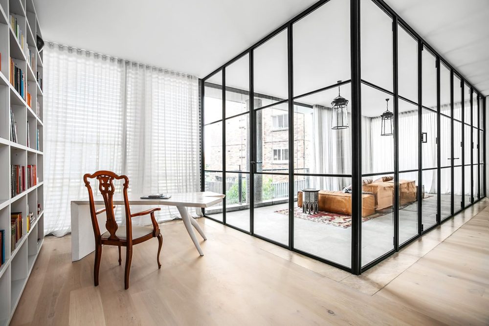 Maximizing Natural Light with Steel and Glass Walls 