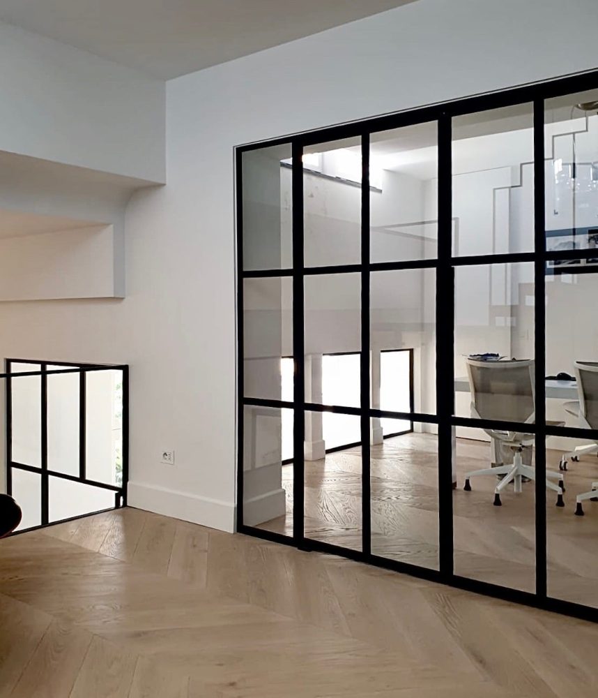 How Steel and Glass Partitions Transform Spaces: Creating the Perfect Balance of Style and Function How Steel and Glass Partitions Transform Spaces: Creating the Perfect Balance of Style and Function